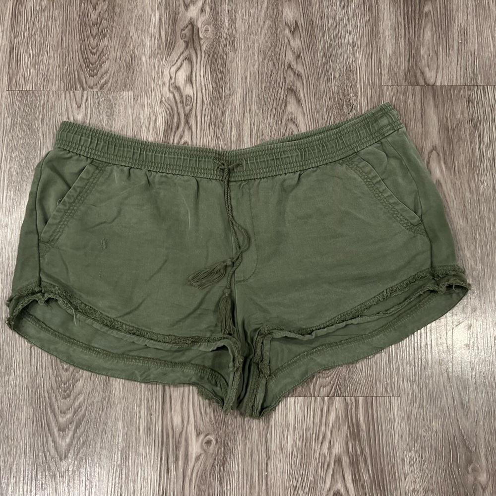 Loft XL olive drawstring shorts